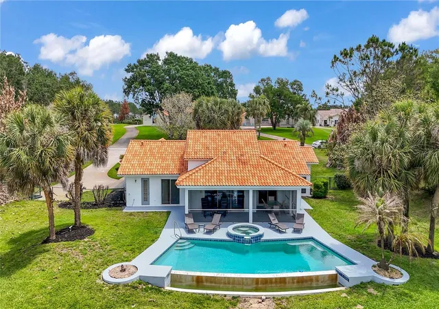 5th image of 12853 Bellerive Dr, Clermont, FL 34711 | MLS# G5114371