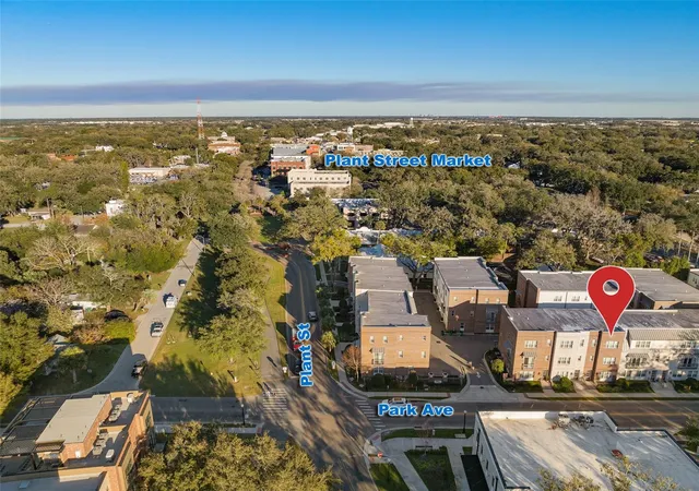 Photo 3 of Condo for sale at 129 S Park Ave #8E, Winter Garden, FL 34787 | MLS# O6420596 | Listing updated on 2026-08-03