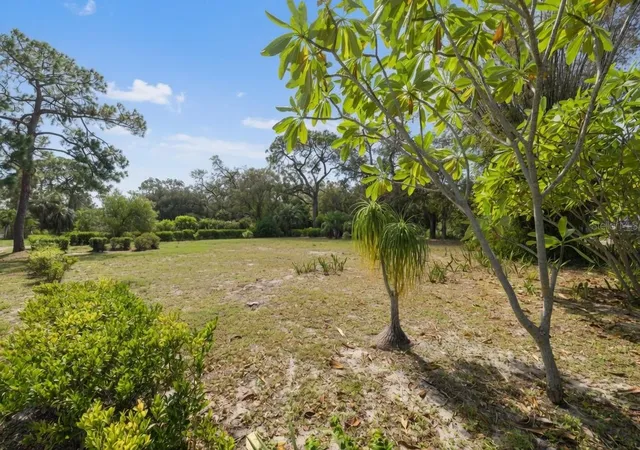 Photo 3 of Land for sale at 2755 Edwards Ave S, Saint Petersburg, FL 33705 | MLS# TB8524041 | Listing updated on 2026-10-07