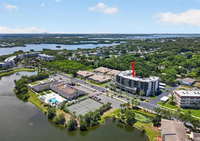 4th image of 9860 62Nd Ter N #1043, St Petersburg, FL 33708 | MLS# TB8524042