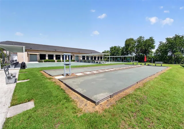 Listing Photo 2 - Condo for sale in building located at 9860 62Nd Ter N, St. Petersburg, FL 33708 - Unit #1043
