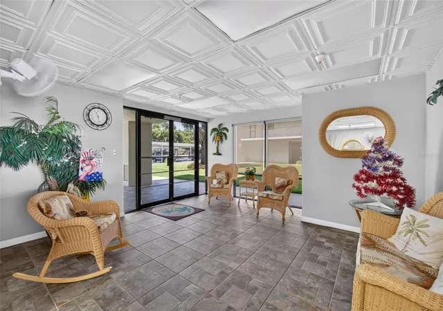 5th image of 9860 62Nd Ter N #1043, St Petersburg, FL 33708 | MLS# TB8524042