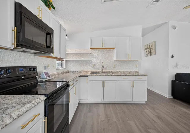4th image of 4612 Turner Rd, Mulberry, FL 33860 | MLS# TB8524051