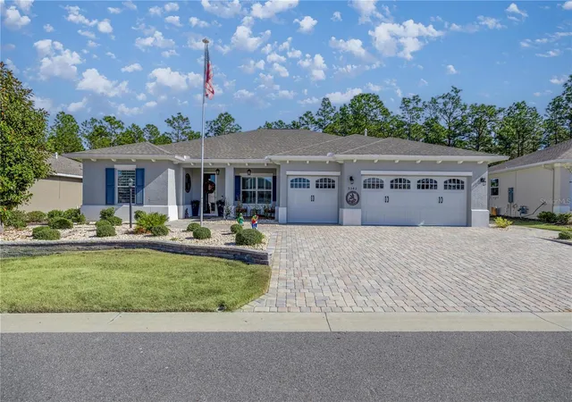 Photo 1 of Single family home for sale at 9343 SW 102nd Avenue Rd, OCALA, FL 34481 | MLS# G5114376 | Listing updated on 2026-10-16