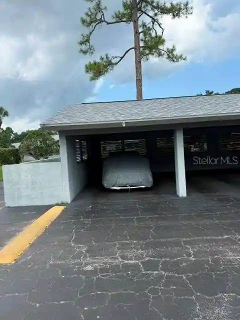 Listing Photo 2 - Condo for sale in 251 Orange Grv Dr located at 251 Orange Grv Dr, ORMOND BEACH, FL 32174 - Unit #Unit 6