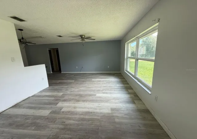2nd image of 11160 Sw 136th Court Rd, Dunnellon, FL 34432 | MLS# OM727534