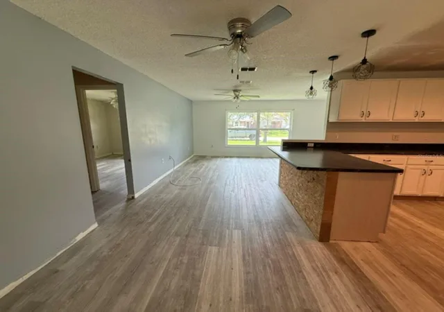 3rd image of 11160 Sw 136Th Court Rd, Dunnellon, FL 34432 | MLS# OM727534
