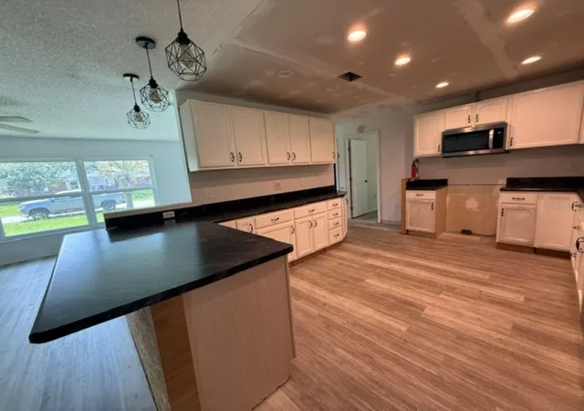 4th image of 11160 Sw 136Th Court Rd, Dunnellon, FL 34432 | MLS# OM727534