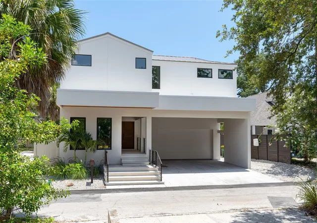 Photo 3 of Single family home for sale at 1680 Cherry Ln, Sarasota, FL 34236 | MLS# A4698379 | Listing updated on 2026-10-08