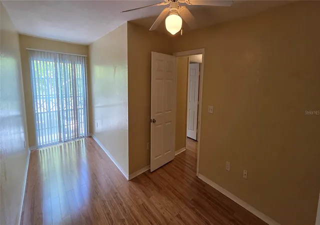 Listing Photo 2 - Condo for sale in building located at 9306 Lake Chase Island Wy, TAMPA, FL 33626 - Unit #