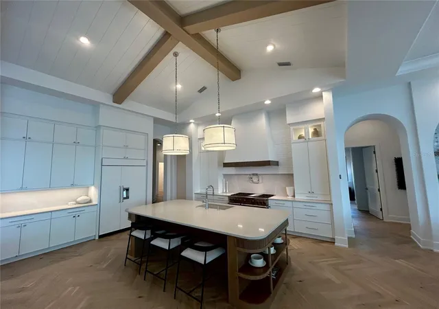 Photo 4 of Single family home for sale at 258 Crystal Waters Dr, Sarasota, FL 34240 | MLS# A4698383 | Listing updated on 2026-07-02