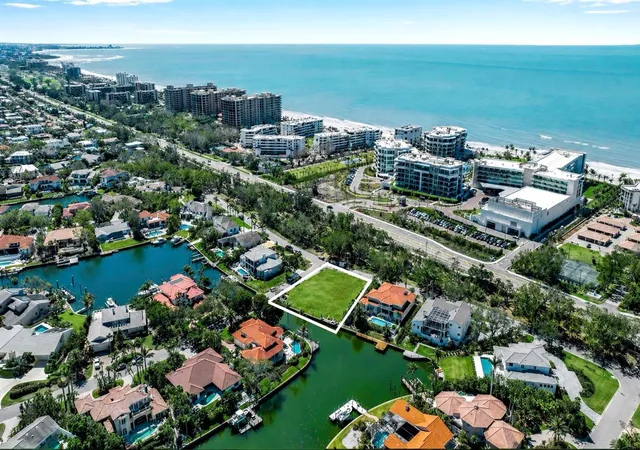 2nd image of 1600 Harbor Sound Dr, Longboat Key, FL 34228 | MLS# A4698387