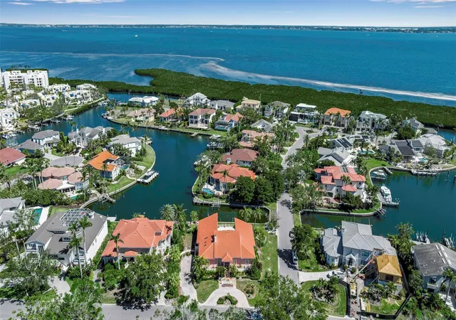 3rd image of 1600 Harbor Sound Dr, Longboat Key, FL 34228 | MLS# A4698387