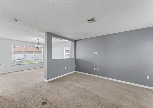 4th image of 3014 Yarrow Ln, Mulberry, FL 33860 | MLS# L4963131