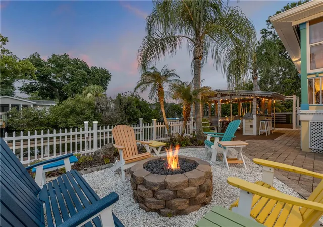 Photo 1 of Single family home for sale at 521 S Peninsula Ave, New Smyrna Beach, FL 32169 | MLS# NS1088603 | Listing updated on 2026-09-22