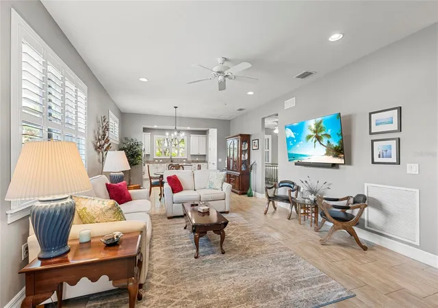 4th image of 19035 Mangieri St, Venice, FL 34293 | MLS# N6144853