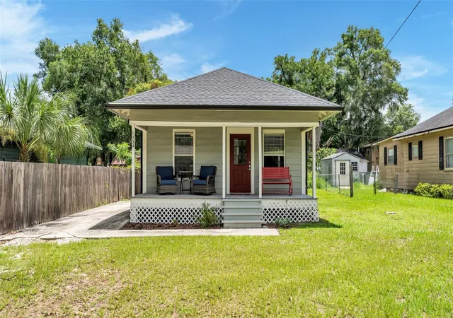 Photo 1 of Single family home for sale at 1034 S Dakota Ave, Lakeland, FL 33803 | MLS# L4963134 | Listing updated on 2026-10-02