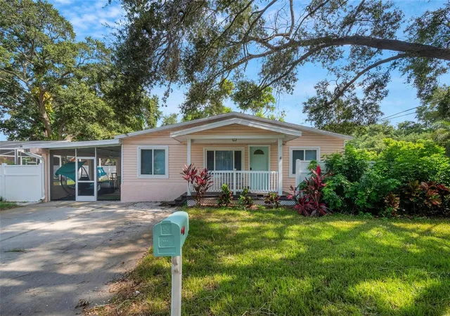 2nd image of 1600 Loretta Ave Nw, Largo, FL 33770 | MLS# TB8524077