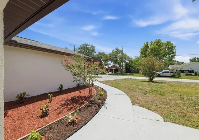 Photo 3 of Single family home for sale at 2433 Waterfall Dr, Spring Hill, FL 34608 | MLS# TB8524083 | Listing updated on 2026-09-23
