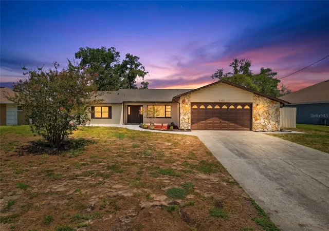 Photo 4 of Single family home for sale at 2433 Waterfall Dr, Spring Hill, FL 34608 | MLS# TB8524083 | Listing updated on 2026-09-23