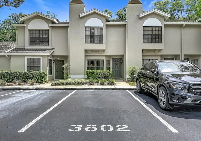 4th image of 5100 Burchette Rd, Tampa, FL 33647