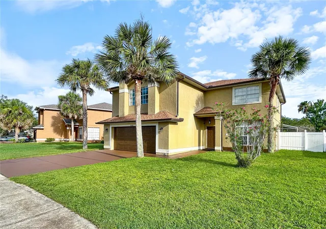 Photo 2 of Single family home for sale at 1606 Wood Violet Dr, Orlando, FL 32824 | MLS# O6420649 | Listing updated on 2026-08-30