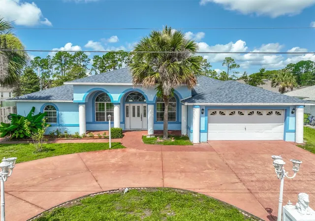 Photo 4 of Single family home for sale at 4 Rainstone Ln, Palm Coast, FL 32164 | MLS# FC319568 | Listing updated on 2026-10-02