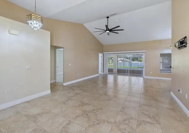 5th image of 2326 Jackson Dr, Sebring, FL 33870 | MLS# C7527833