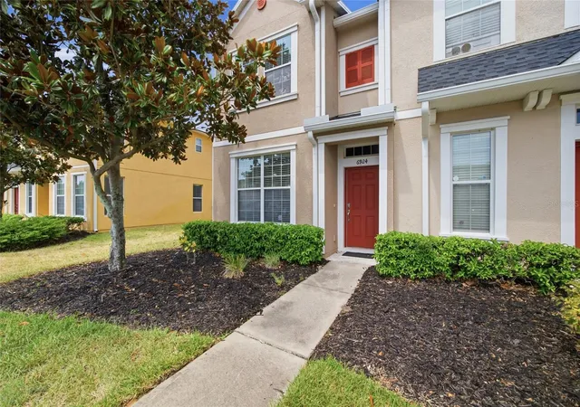 Homes for sale in Riverview, FL | 6924 Towering Spruce Dr, Riverview, FL 33578 | MLS# TB8524131