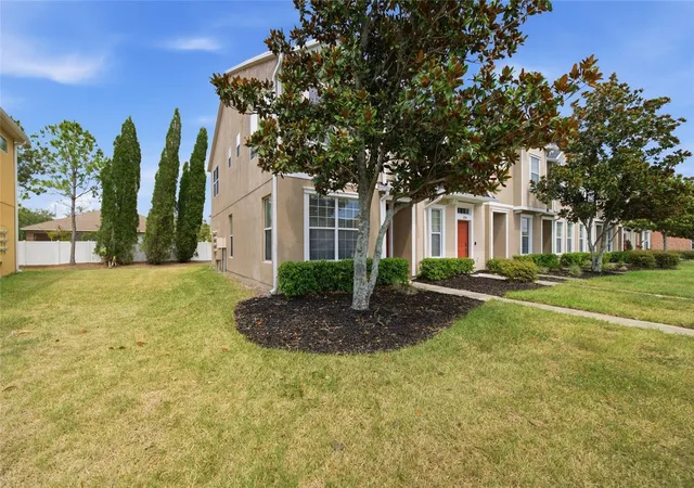 Homes for sale in Riverview, FL | 6924 Towering Spruce Dr, Riverview, FL 33578 | MLS# TB8524131