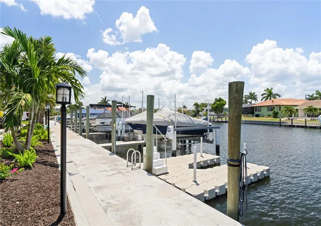 4th image of 1 Colony Pt Dr, Punta Gorda, FL 33950