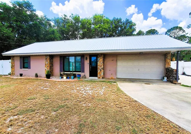 1st image of 40 Se Chinica Dr, Summerfield, FL 34491 | MLS# O6420680