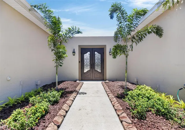 5th image of 3016 Smilodon Trl, Ruskin, FL 33570 | MLS# TB8524137
