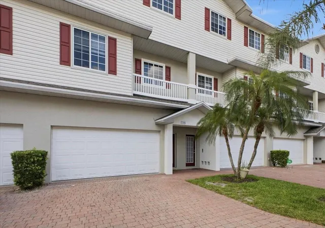 2nd image of 3305 10th Ln W, Palmetto, FL 34221 | MLS# TB8524140