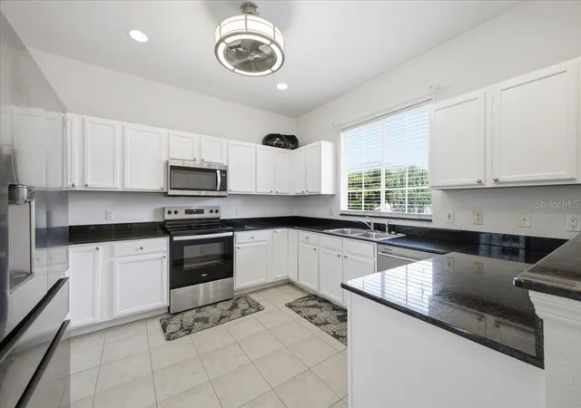 4th image of 3305 10Th Ln W, Palmetto, FL 34221 | MLS# TB8524140