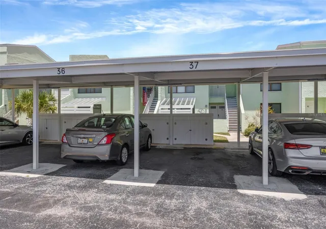 Homes for sale in Indian Rocks Beach, FL | 1 Windrush Blvd #37, Indian Rocks Beach, FL 33785 | MLS# TB8524149