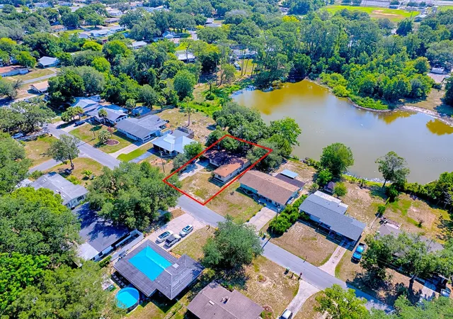 39th image of 404 Louis St, Leesburg, FL 34748 | MLS# O6420704
