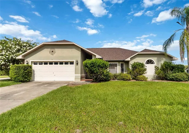 Photo 1 of Single family home for sale at 2207 Deata Ct, Saint Cloud, FL 34772 | MLS# S5152665 | Listing updated on 2026-10-08