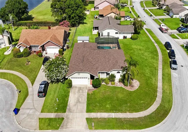 Photo 2 of Single family home for sale at 2207 Deata Ct, Saint Cloud, FL 34772 | MLS# S5152665 | Listing updated on 2026-10-08