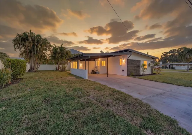 Homes for sale in Dunedin, FL | 63 Palm Blvd, Dunedin, FL 34698 | MLS# TB8524166