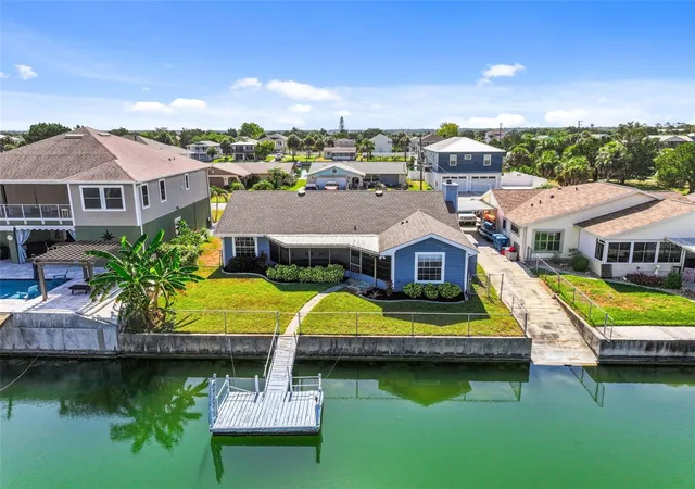 Homes for sale in Hernando Beach, FL | 3345 Poinsettia Dr, Hernando Beach, FL 34607 | MLS# W7887164