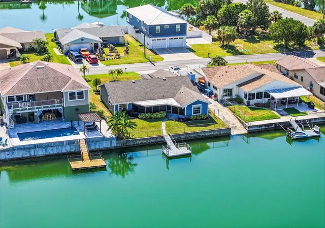 Homes for sale in Hernando Beach, FL | 3345 Poinsettia Dr, Hernando Beach, FL 34607 | MLS# W7887164