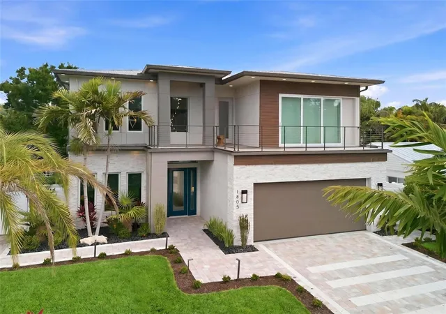 1st image of 1805 Goldenrod St, Sarasota, FL 34239 | MLS# A4698419