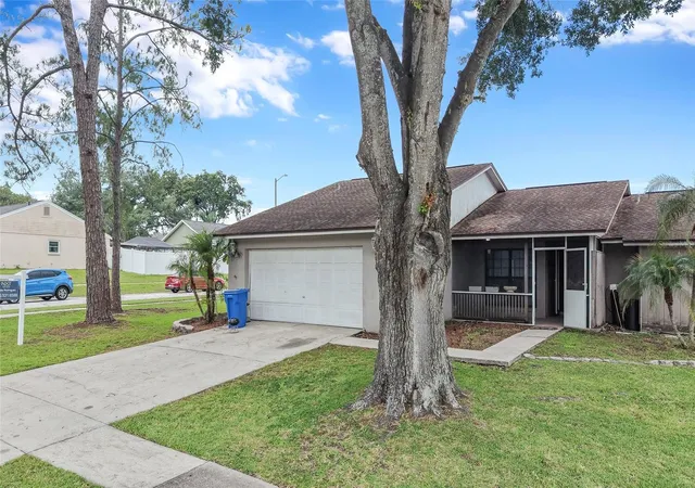 4th image of 1702 Southwind Dr, Brandon, FL 33510 | MLS# TB8524170
