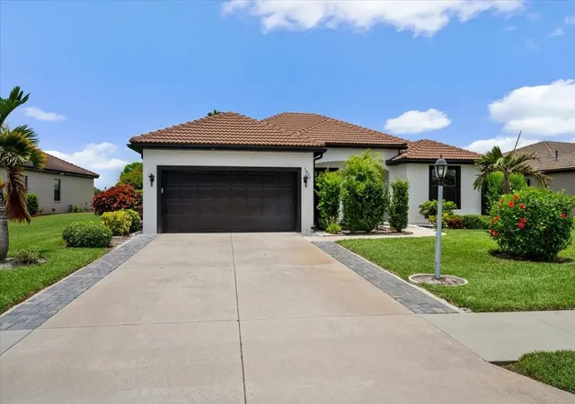 Homes for sale in North Port, FL | 1835 Bobcat Trl, North Port, FL 34288 | MLS# C7527846