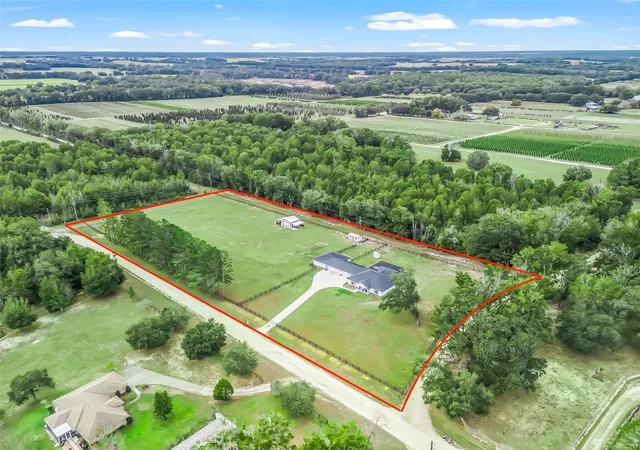 Homes for sale in Morriston, FL | 6570 Se 175th Ct, Morriston, FL 32668 | MLS# G5114404