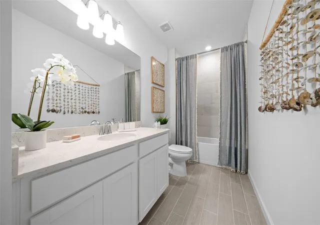 Photo 3 of Single family home for sale at 3578 NE 38th Lane, Ocala, FL 34479 | MLS# O6420746 | Listing updated on 2026-08-21