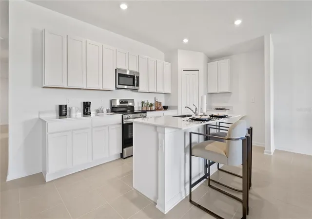 2nd image of 1950 Pine Meadows Golfcourse Rd, Eustis, FL 32726 | MLS# O6420748