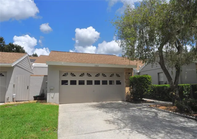 Photo 1 of Single family home for sale at 5565 Salem Sq Dr N, Palm Harbor, FL 34685 | MLS# TB8524190 | Listing updated on 2026-09-20