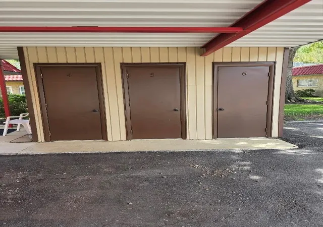 2nd image of 601 N Hercules Ave, CLEARWATER, FL 33765